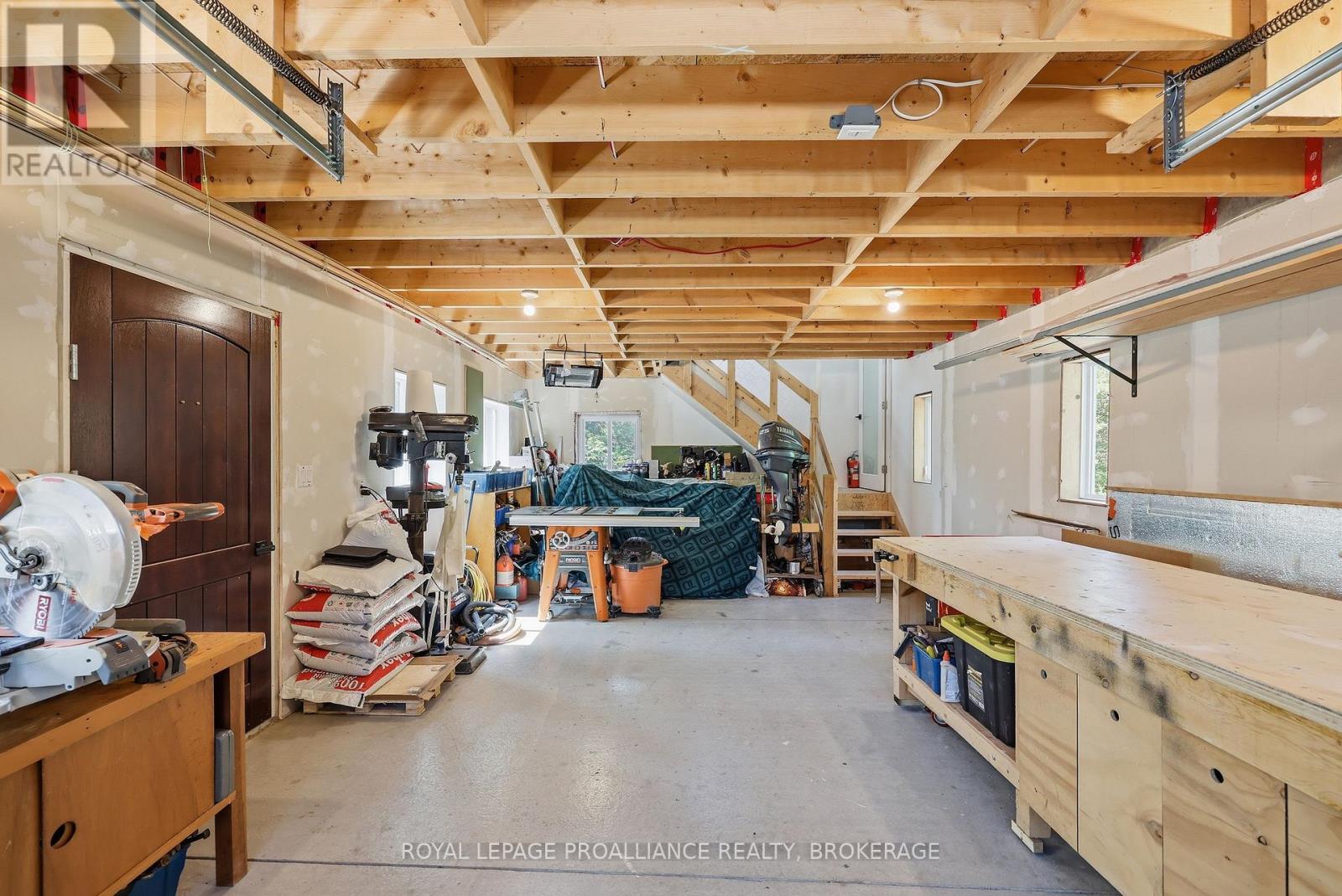 369 OLD RIVER ROAD - 46