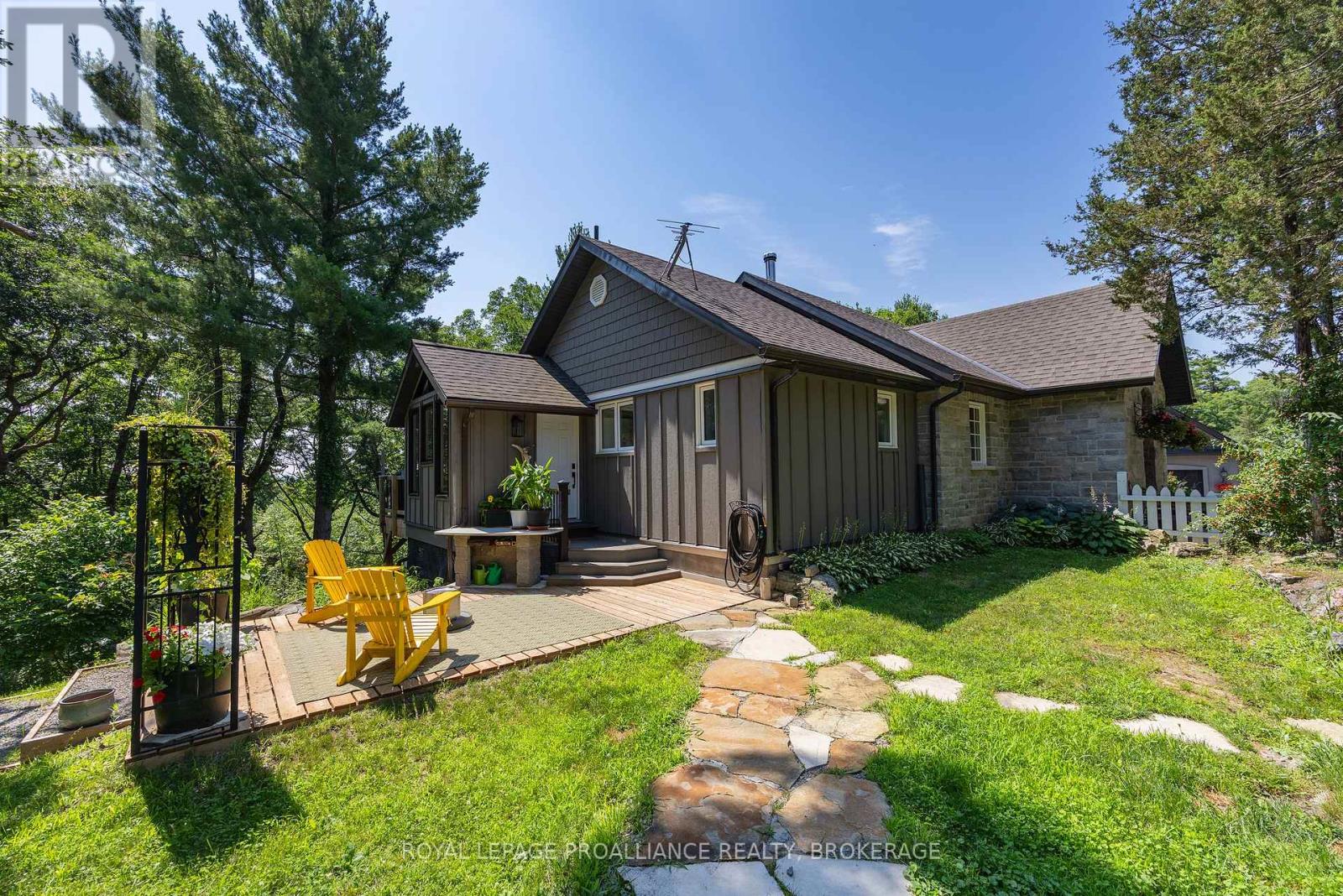 369 OLD RIVER ROAD - 6