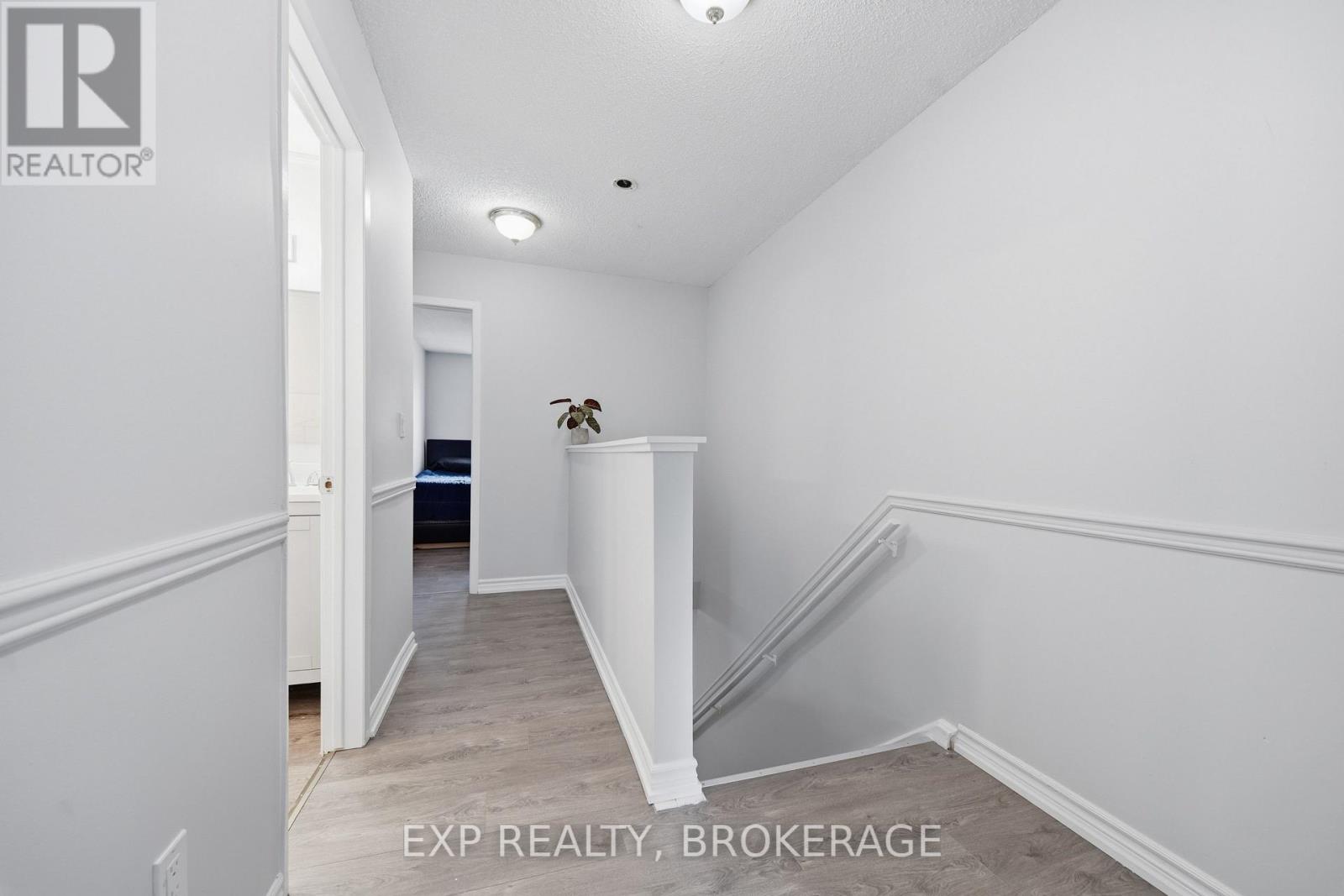 729 ALLUM AVENUE - 22