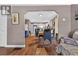 714 Chamberlain Street, Peterborough, ON K9J4M3 Photo 12