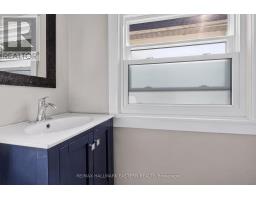 714 Chamberlain Street, Peterborough, ON K9J4M3 Photo 18