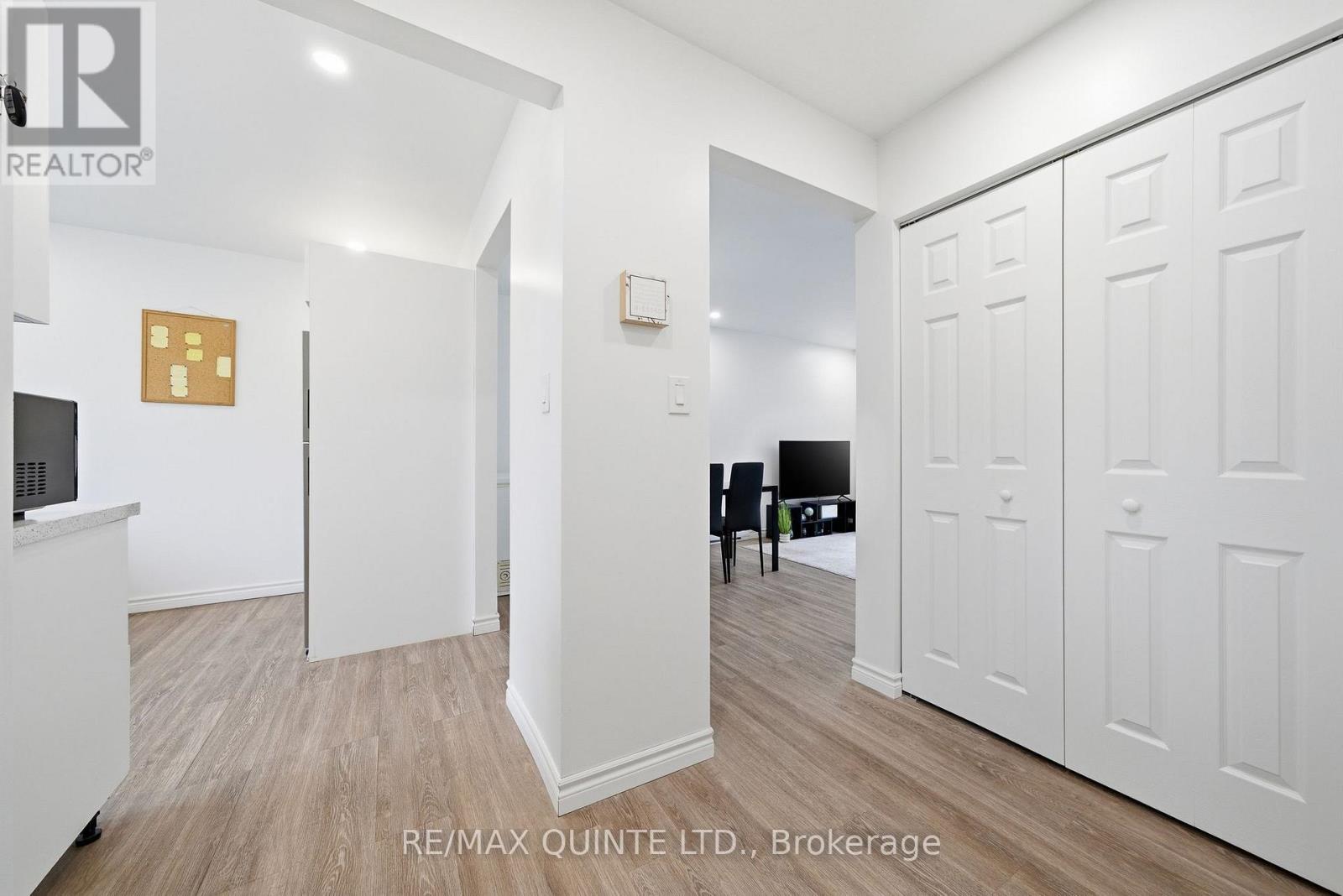 #2 99 DUNNETT BOULEVARD - 3