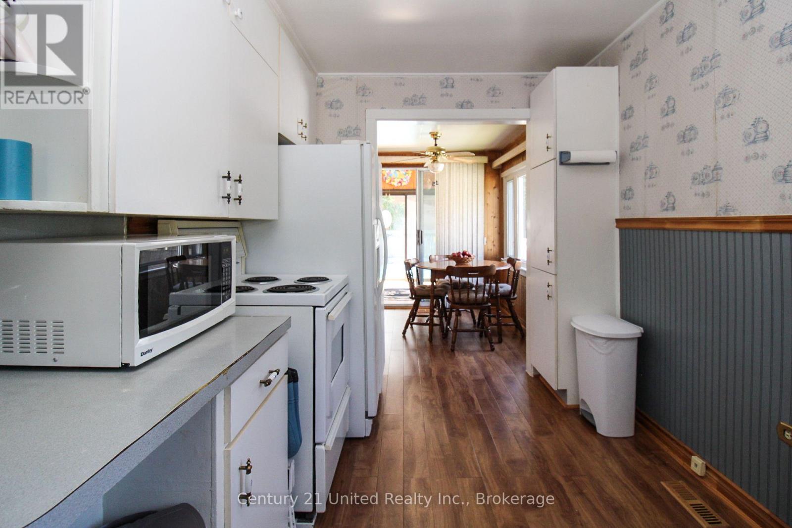 783 ST MARY'S STREET - 16