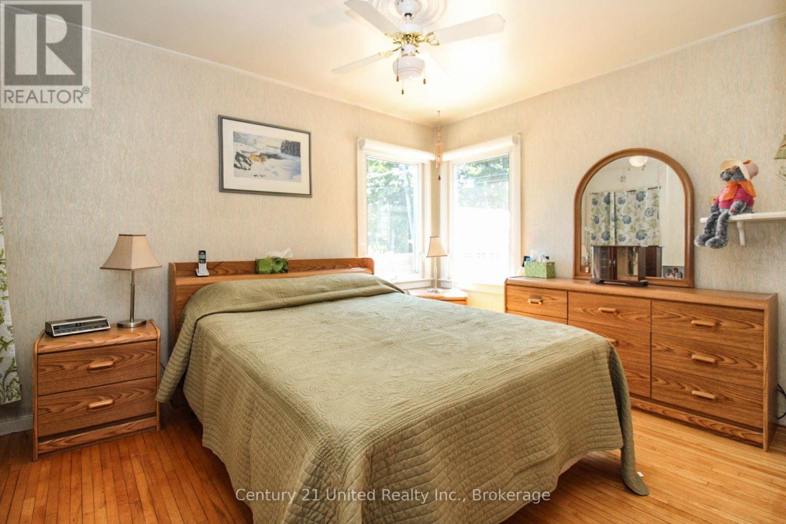 783 ST MARY'S STREET - 22