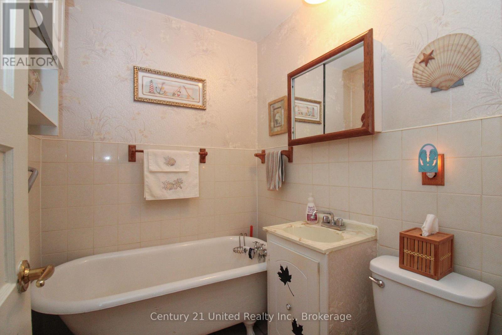 783 ST MARY'S STREET - 27