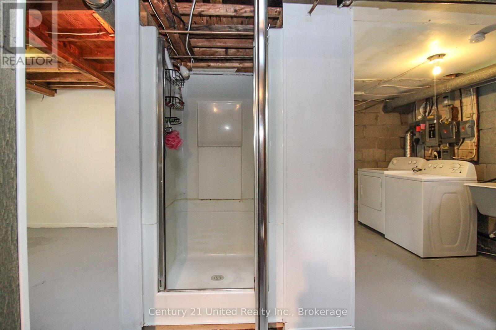 783 ST MARY'S STREET - 32