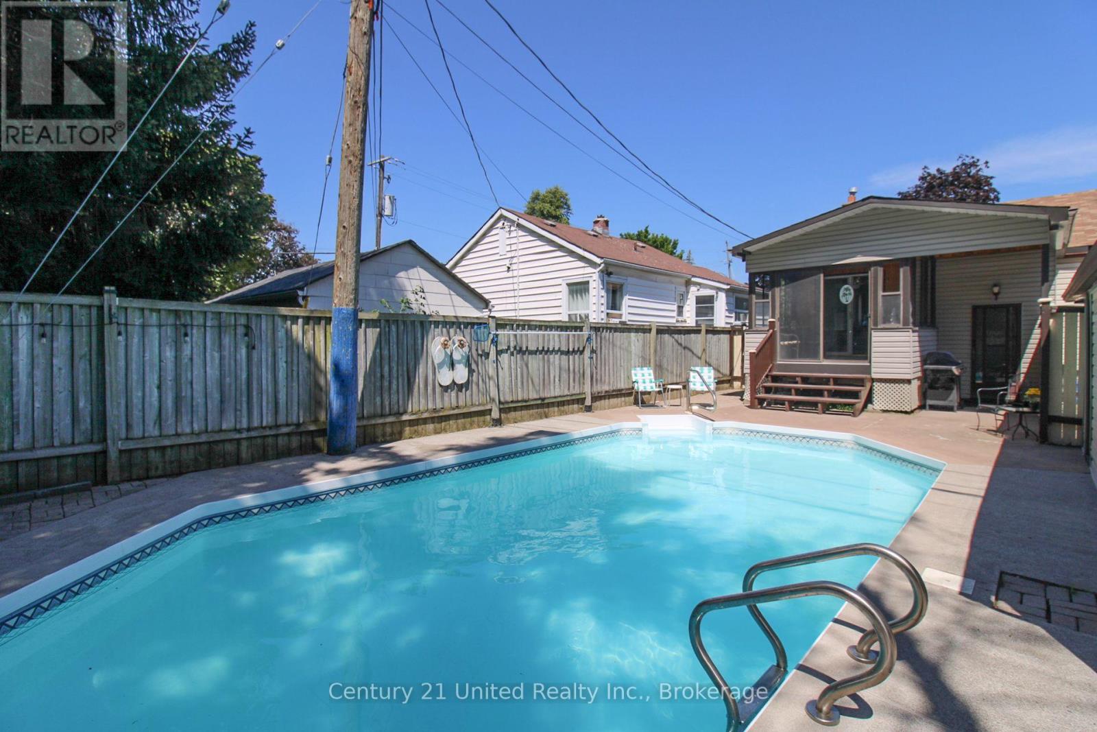 783 ST MARY'S STREET - 7