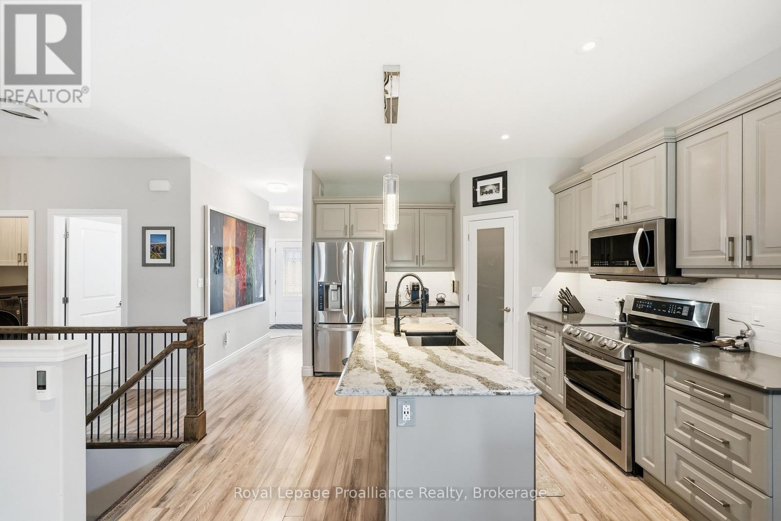 74 SIENNA AVENUE - 15