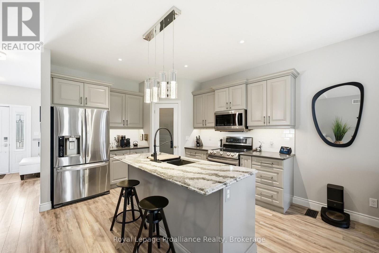 74 SIENNA AVENUE - 16