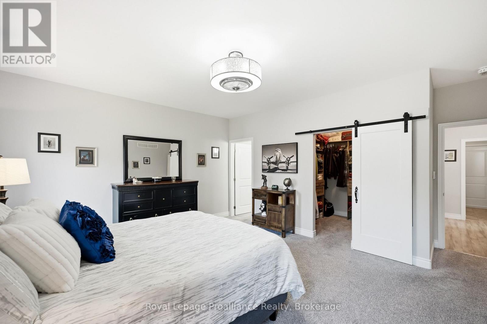 74 SIENNA AVENUE - 23
