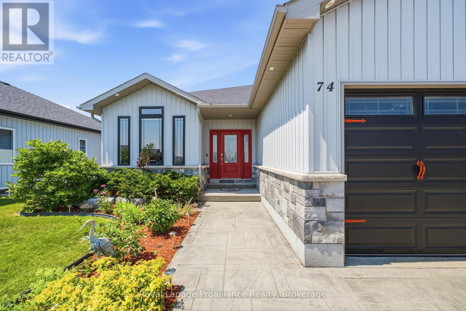 74 SIENNA AVENUE - 3