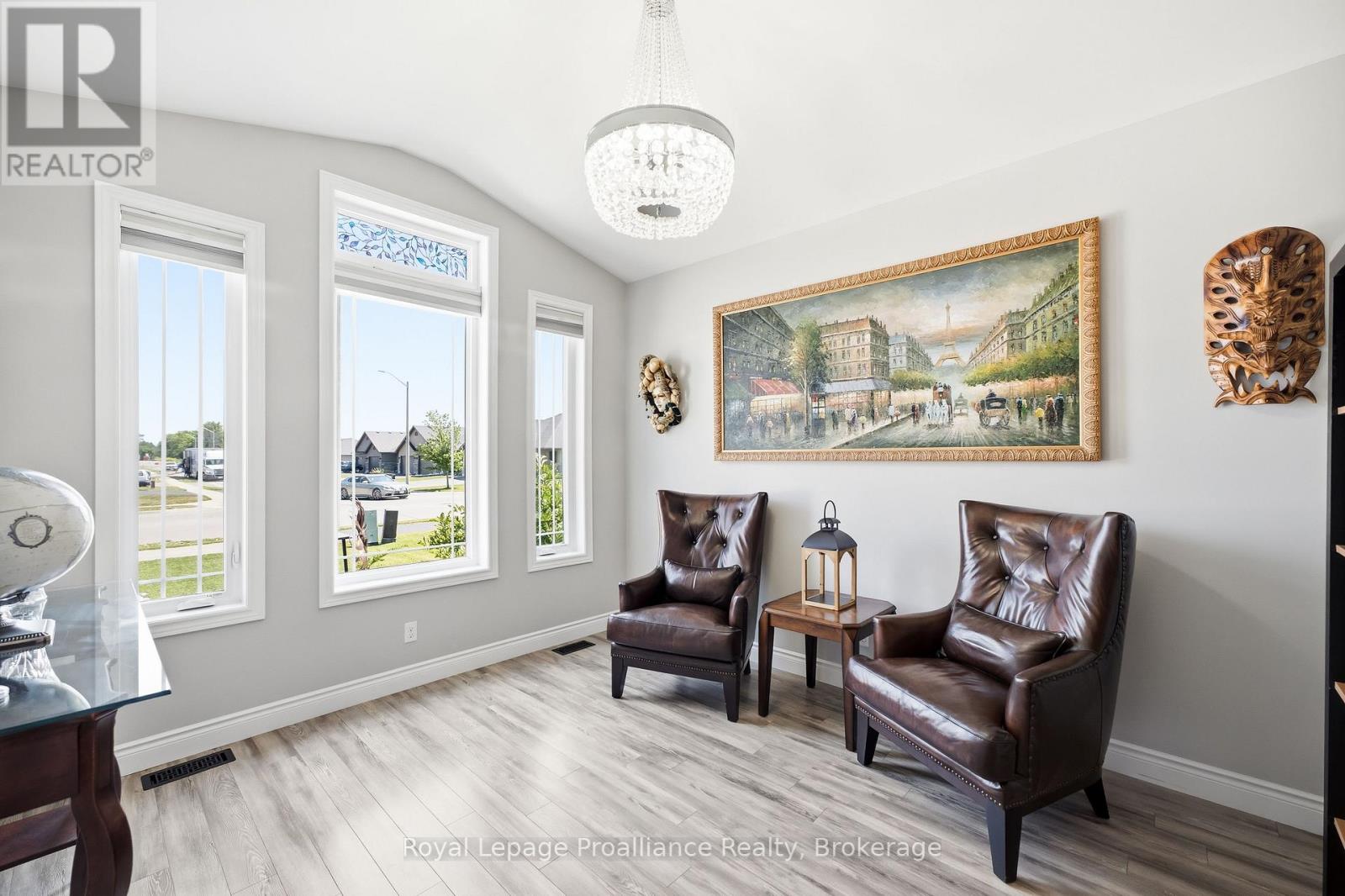 74 SIENNA AVENUE - 4