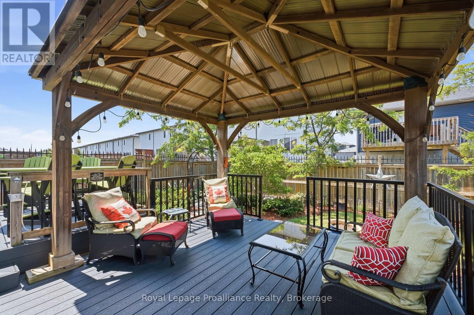 74 SIENNA AVENUE - 44