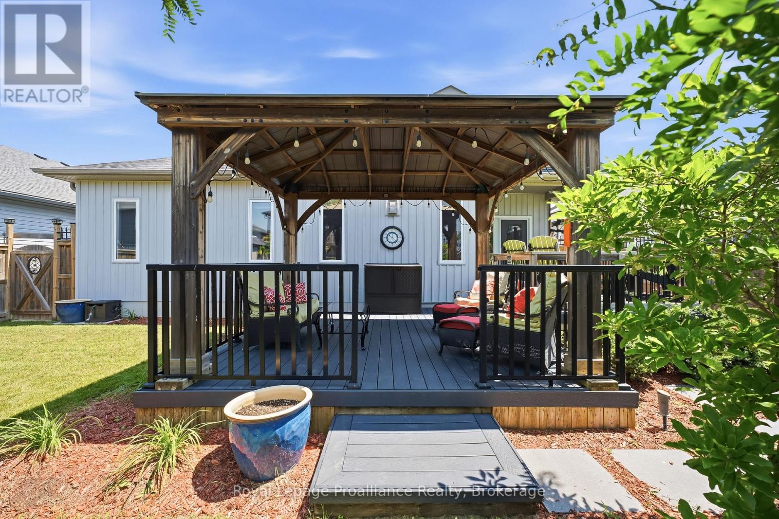 74 SIENNA AVENUE - 46
