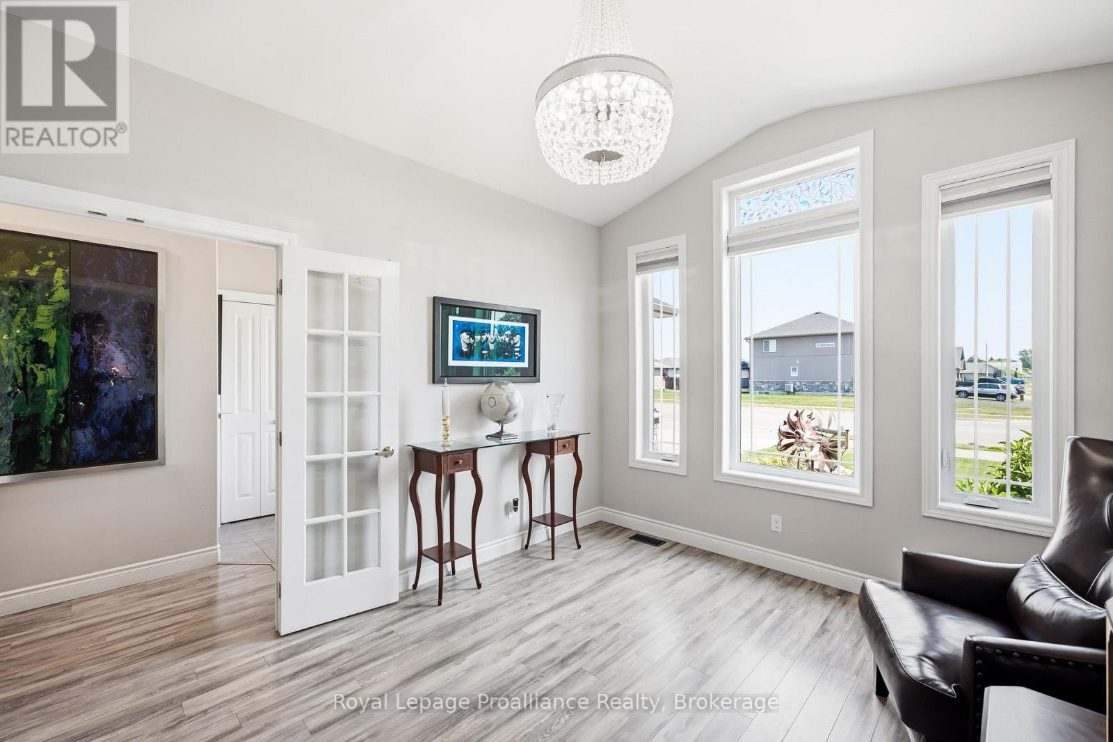 74 SIENNA AVENUE - 6