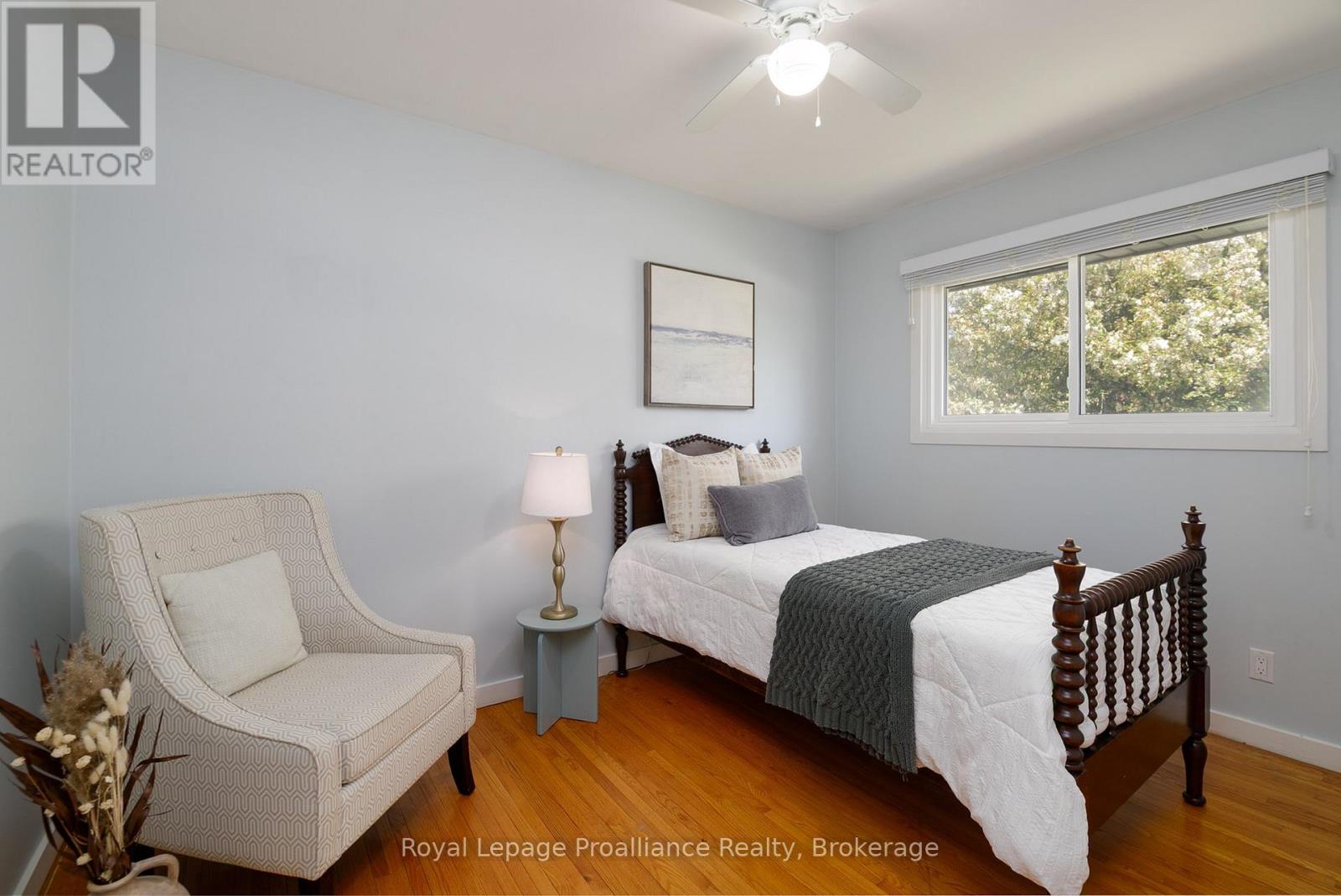 112 PROSPECT HILL - 18