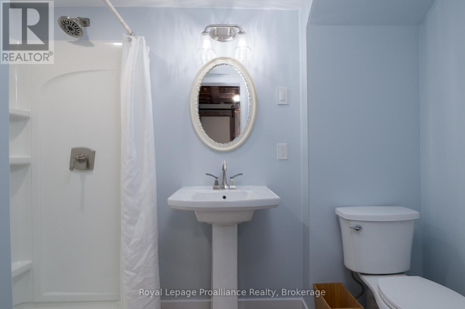 112 PROSPECT HILL - 26