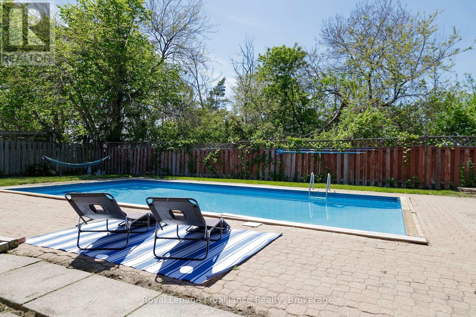 112 PROSPECT HILL - 32