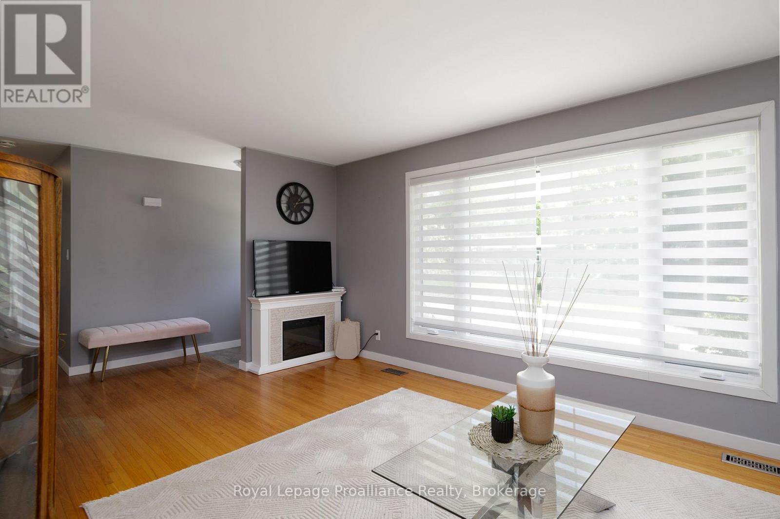 112 PROSPECT HILL - 9