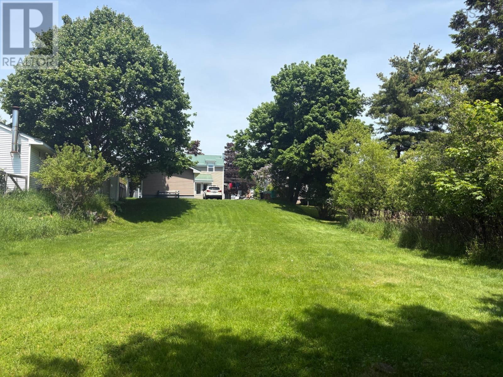 458 ROBIE Street - 40