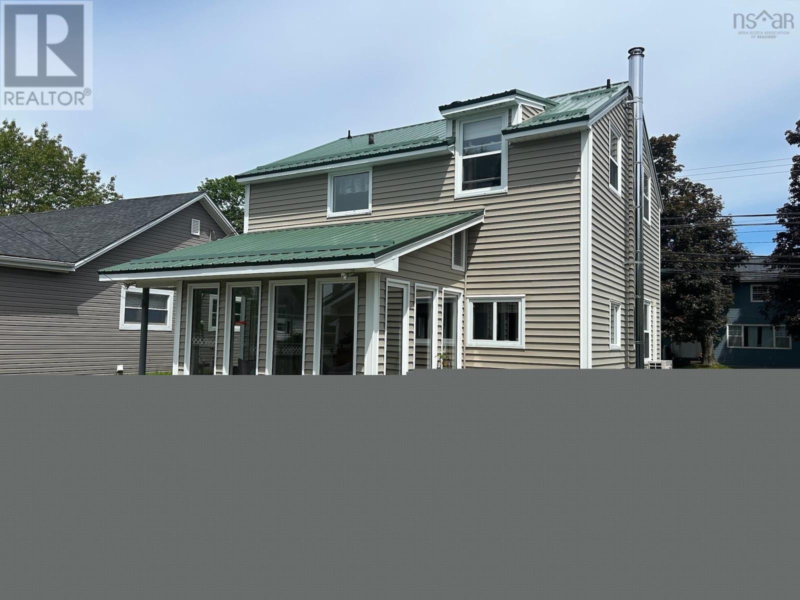 458 ROBIE Street - 36