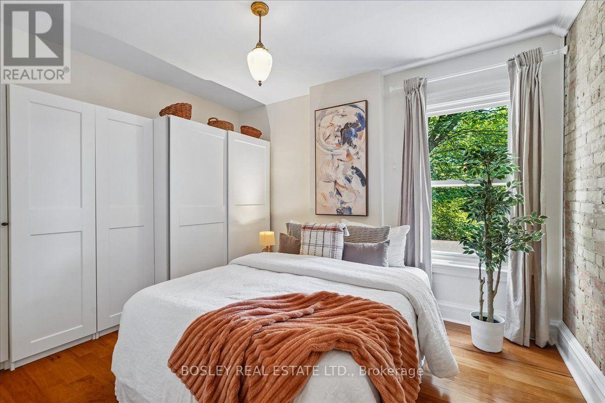 499 ONTARIO STREET - Image 32