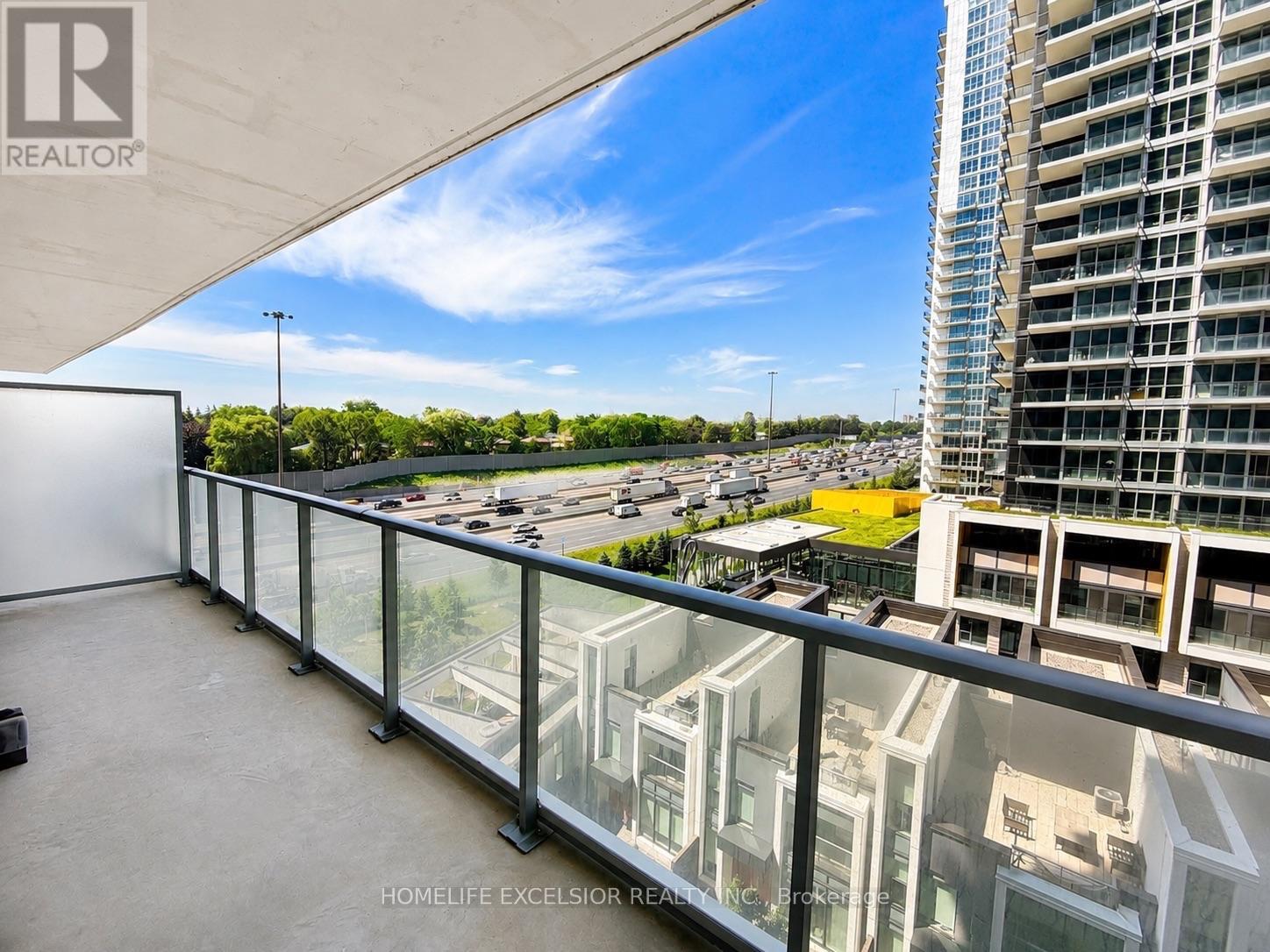 #712 115 MCMAHON DRIVE - 12