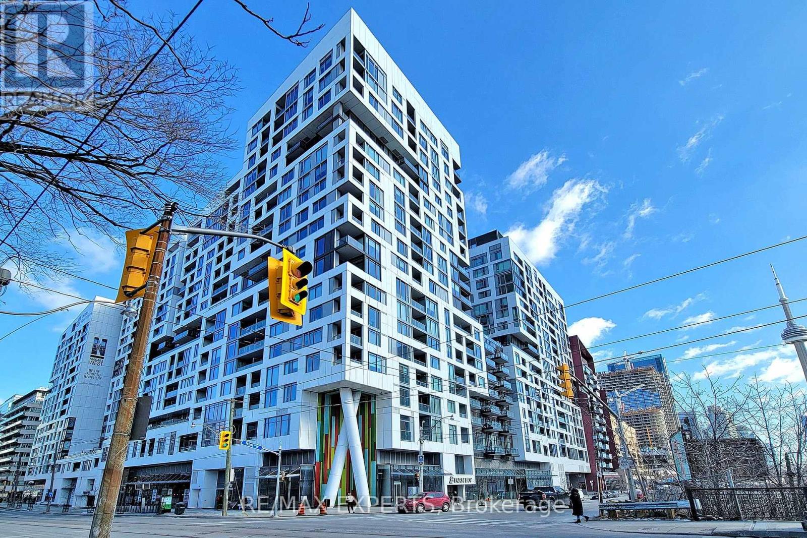 #1114 27 BATHURST STREET - 1