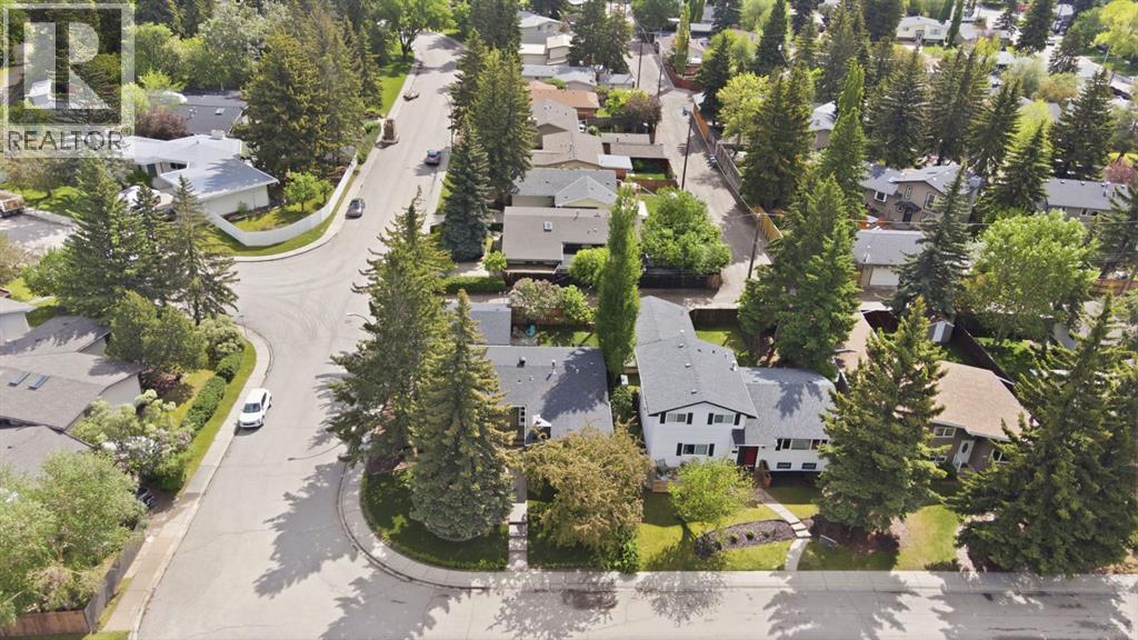 10504 Spadina Drive SW - 45