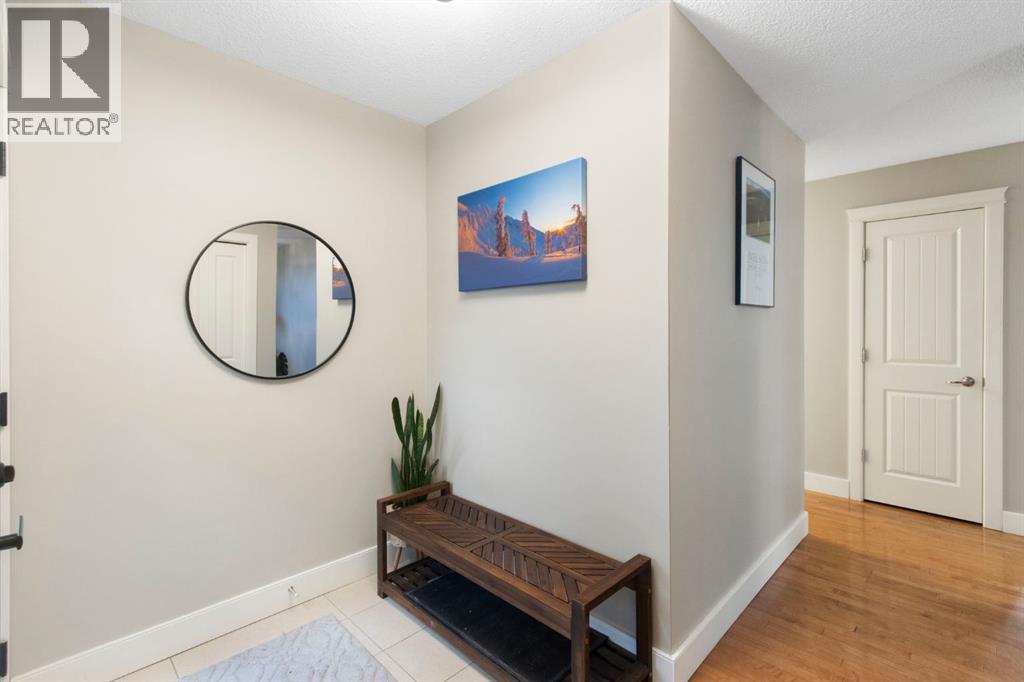 10504 Spadina Drive SW - 5