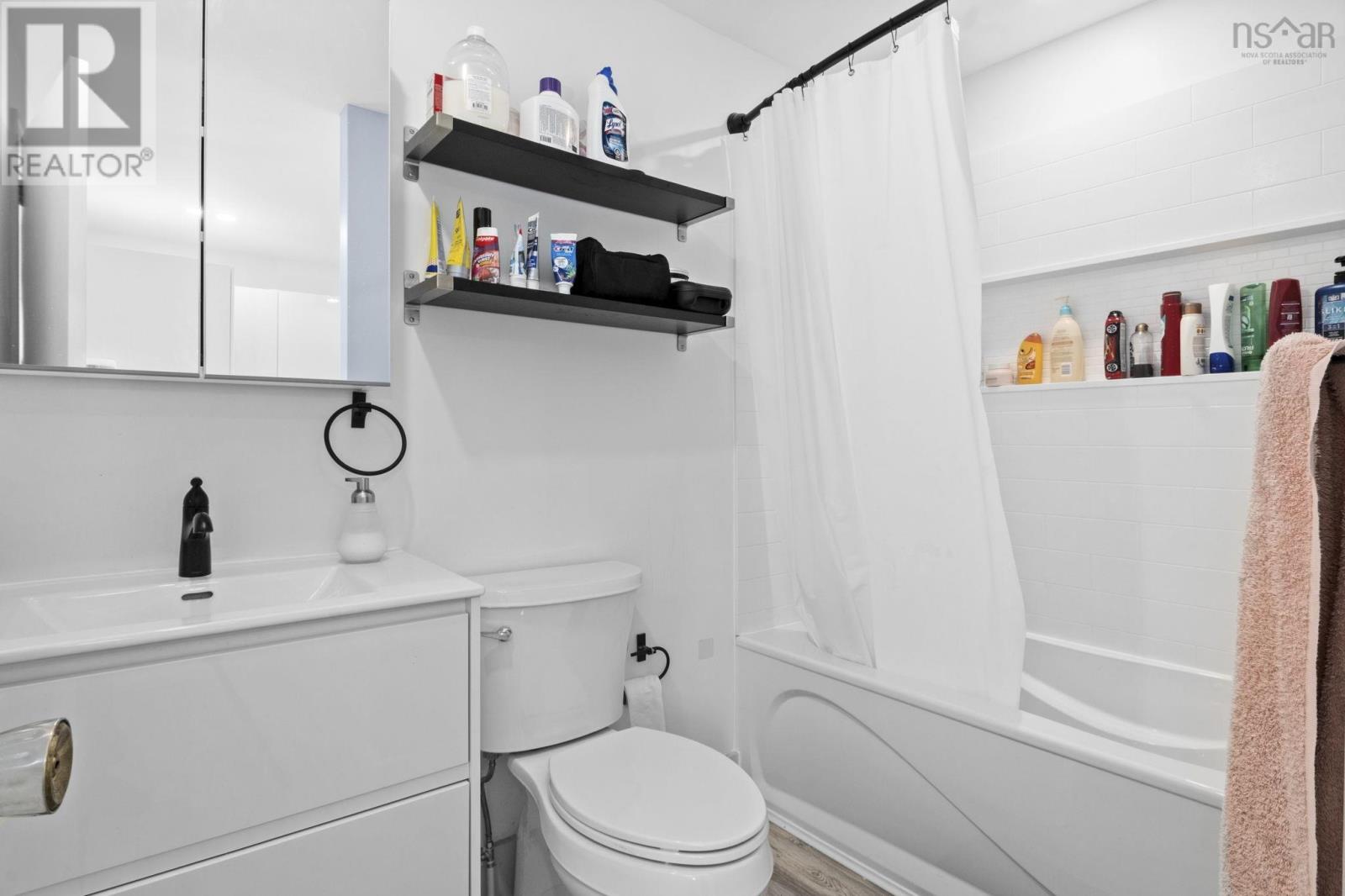 22 Northcliffe Lane - 22