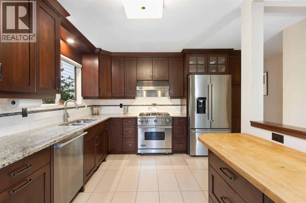 10504 Spadina Drive SW - 18