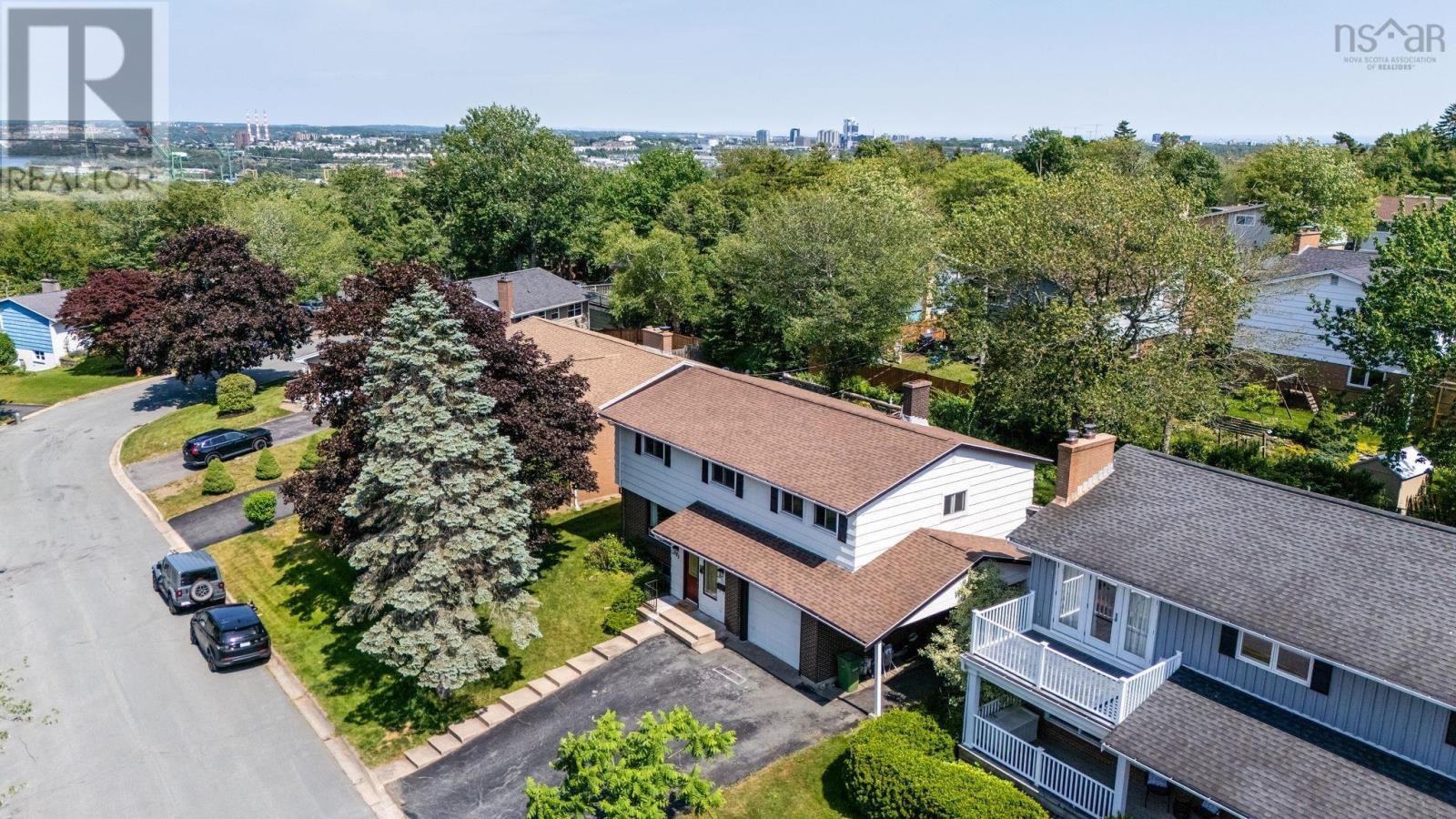 22 Northcliffe Lane - 43