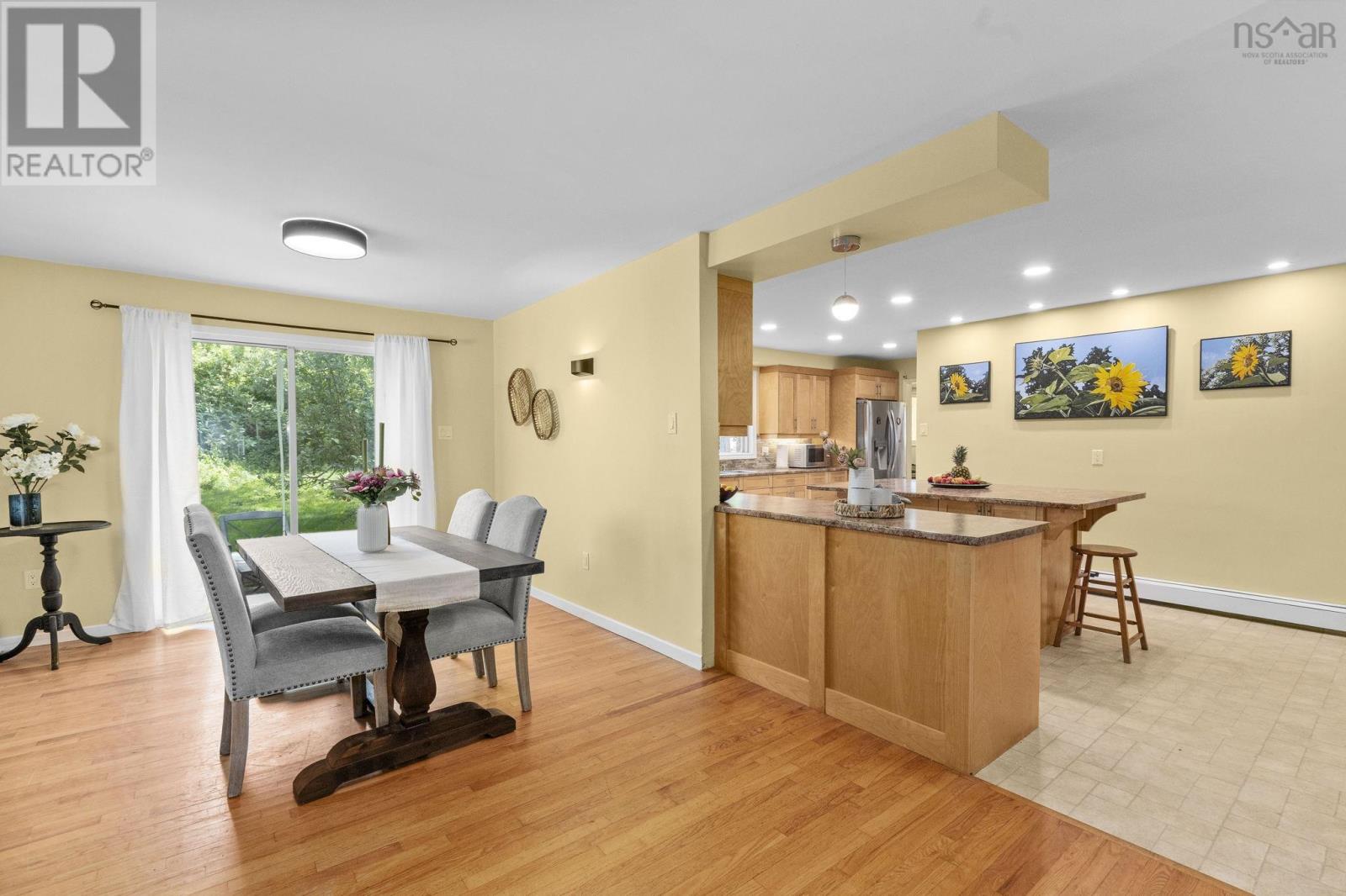 22 Northcliffe Lane - 9