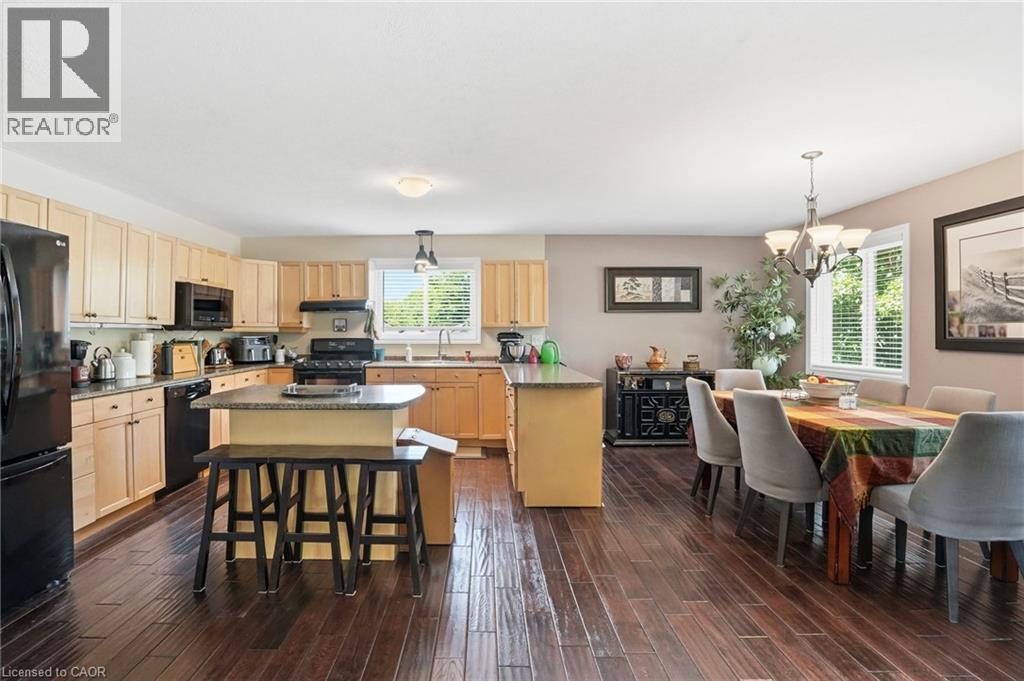 25 SAVERYN Road - Image 11
