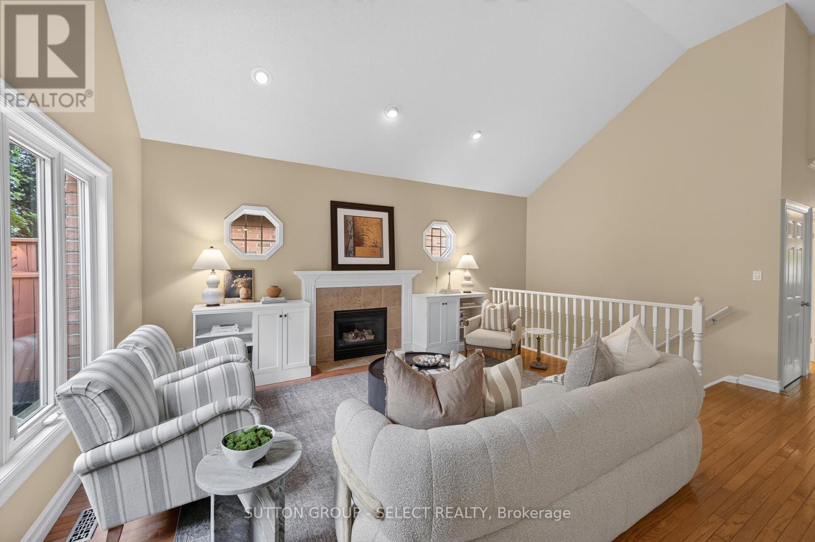 #104 25 BECHER STREET - 6
