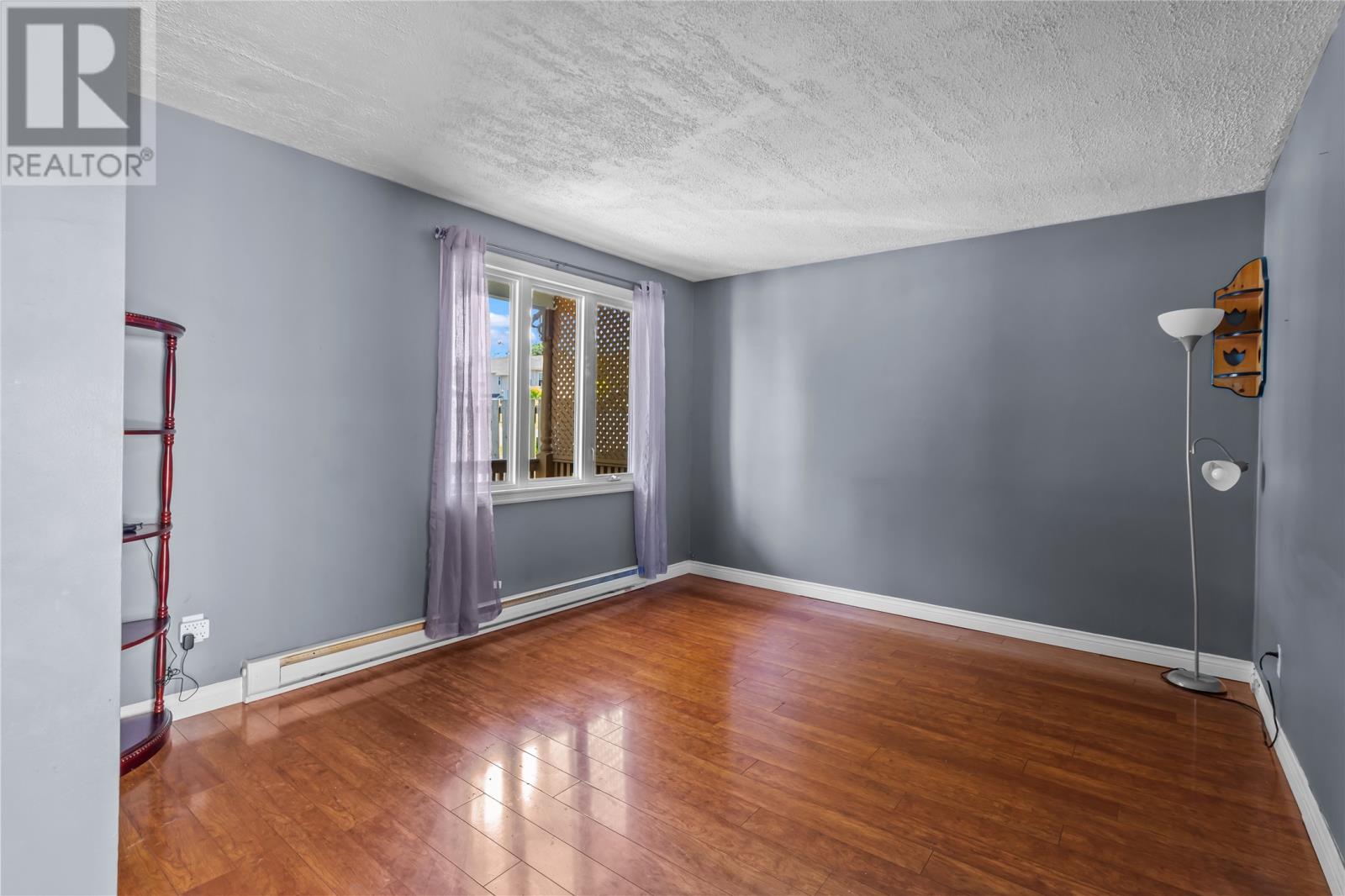 5 Mooney Crescent - 4