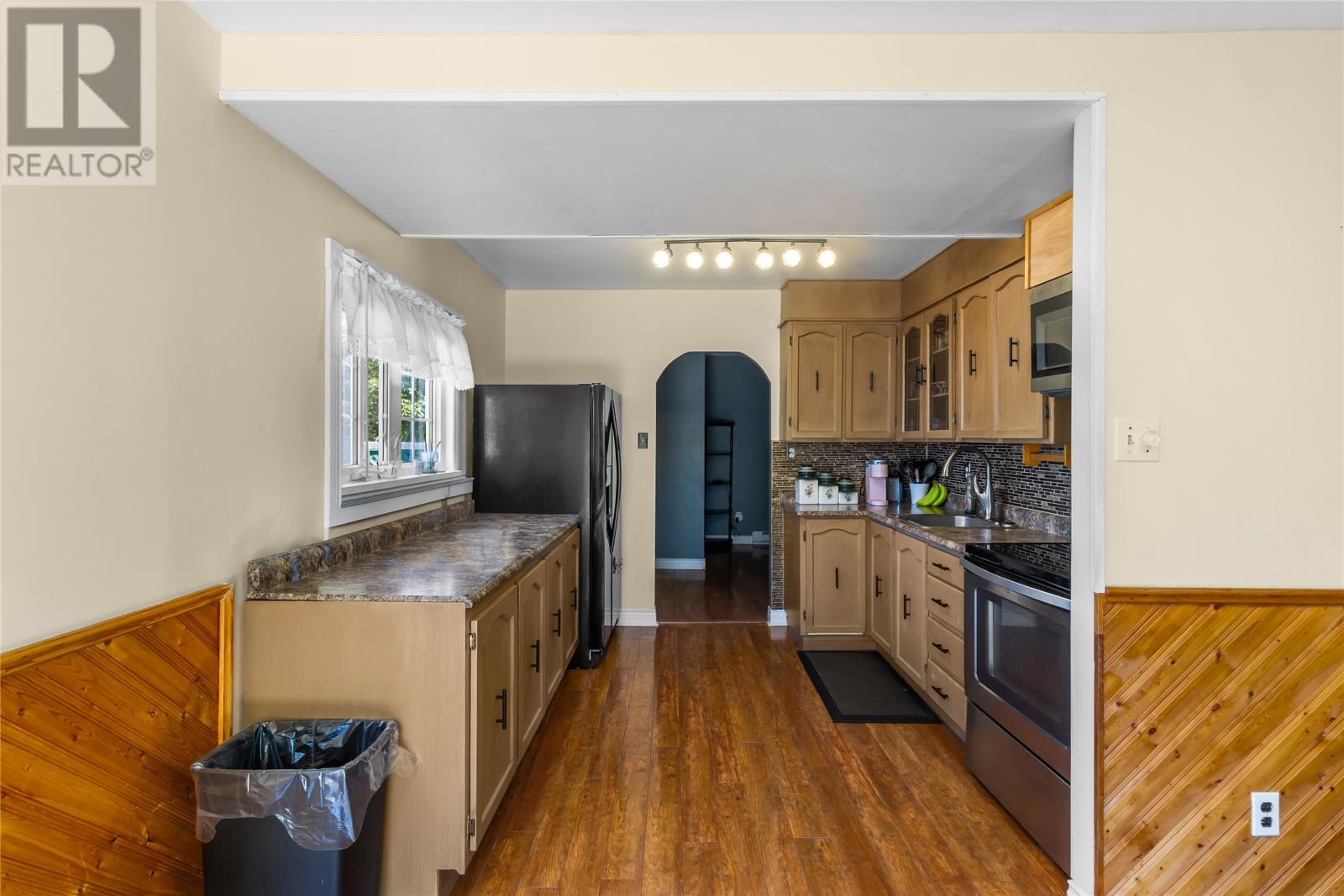 5 Mooney Crescent - 6