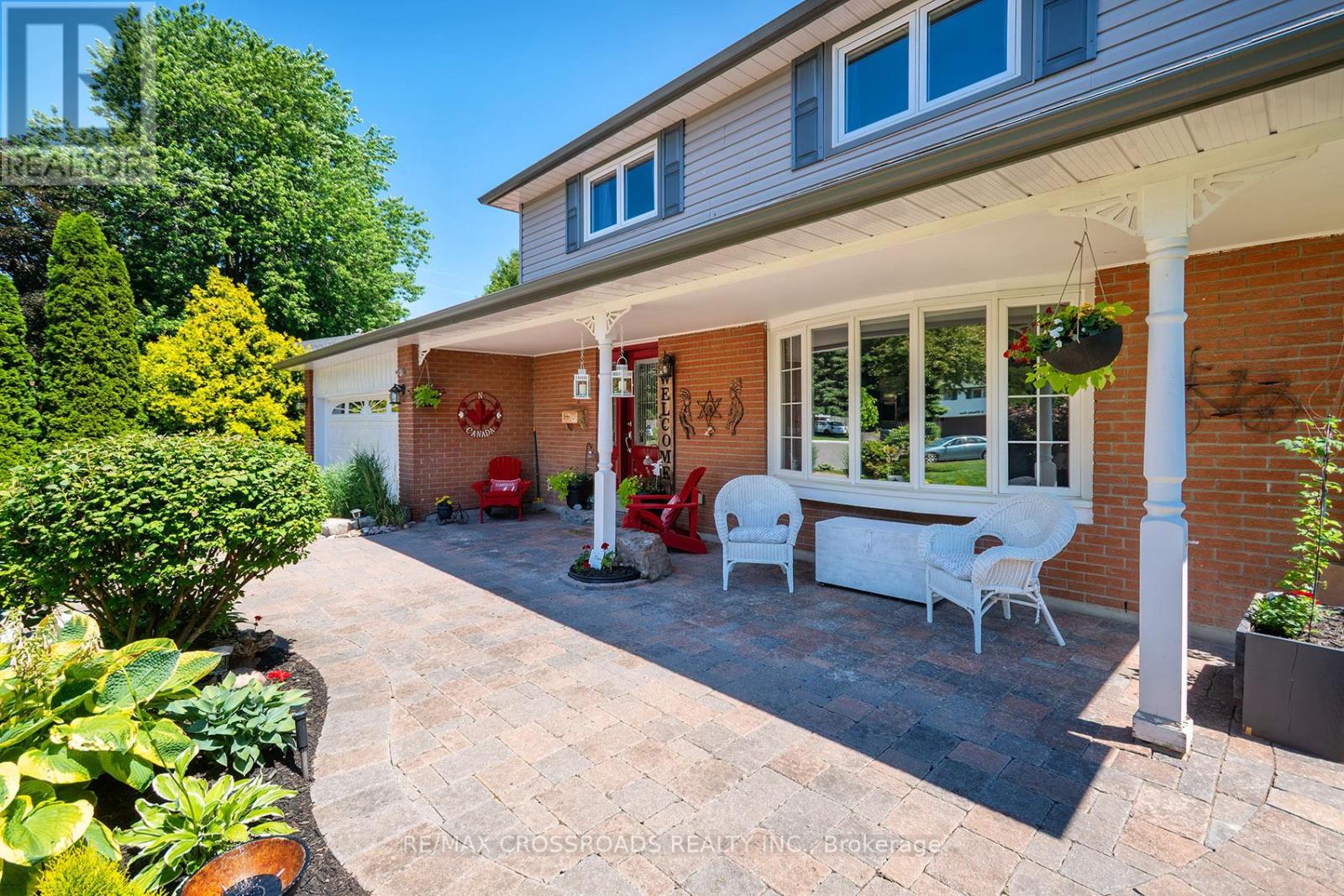 7 DINGLEY COURT - 3