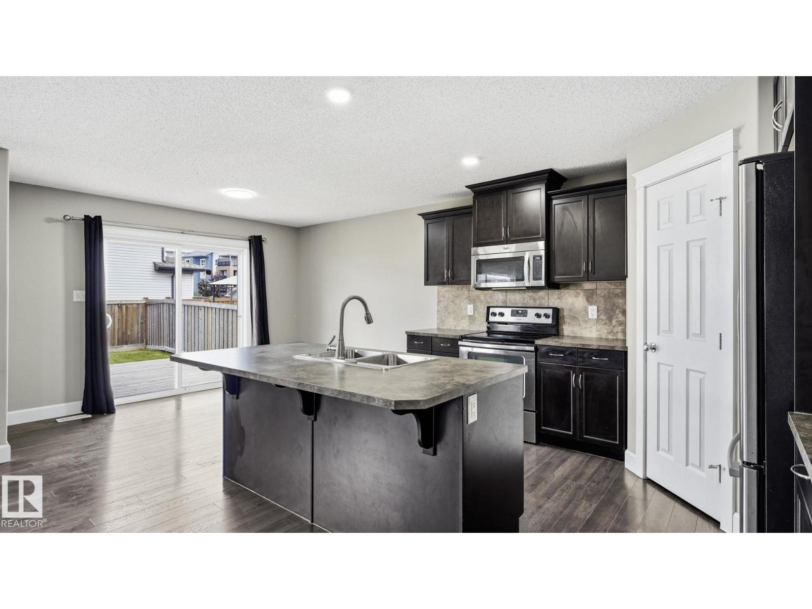17211 78 ST NW - 10