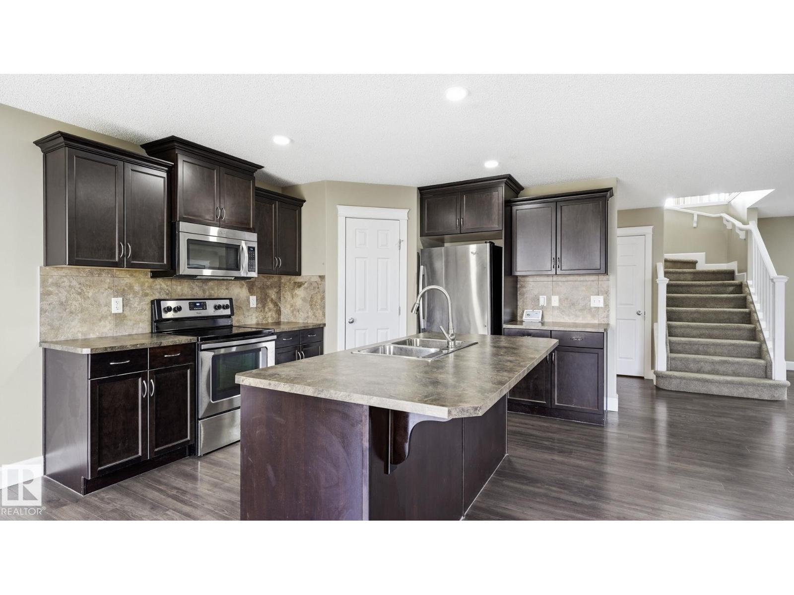 17211 78 ST NW - 11
