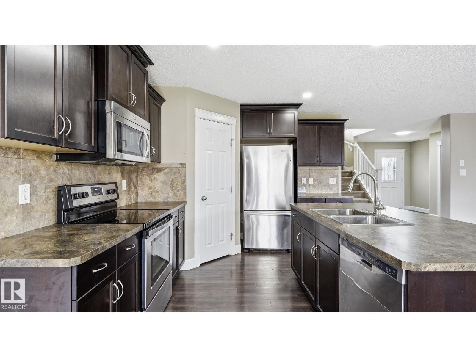 17211 78 ST NW - 12