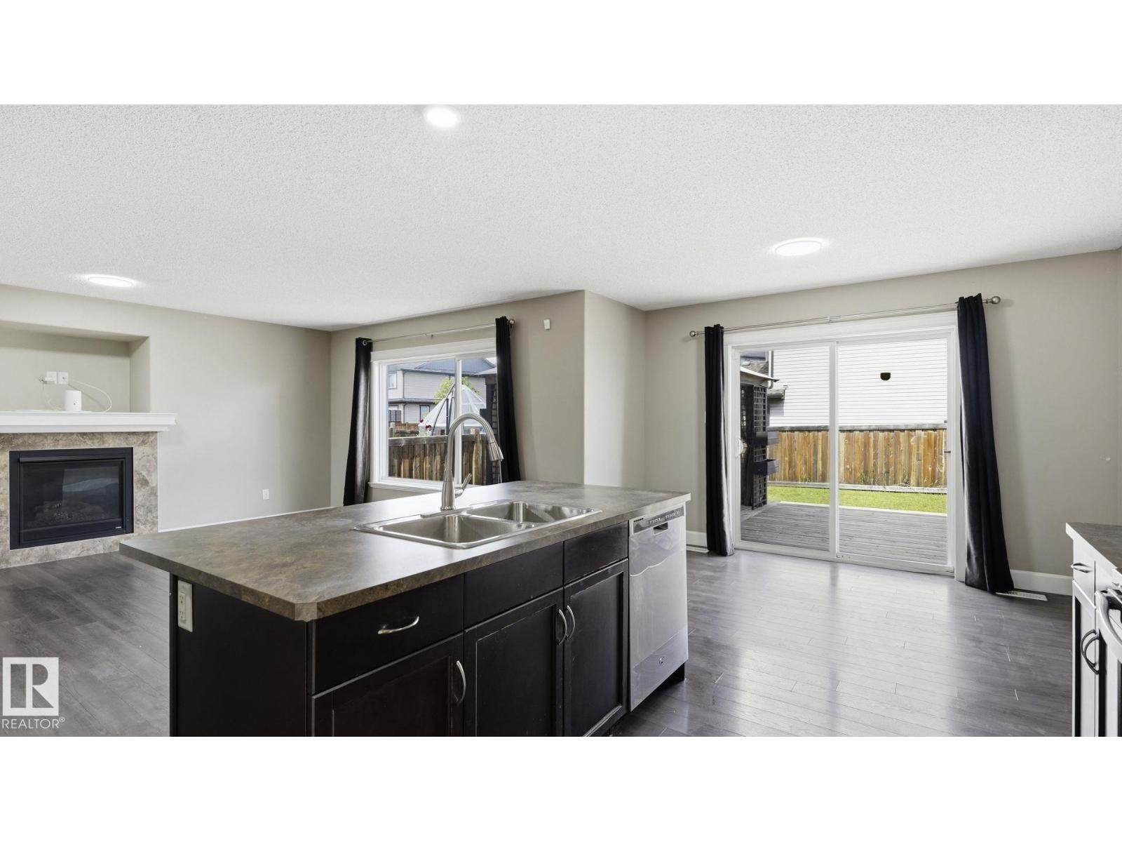 17211 78 ST NW - 15