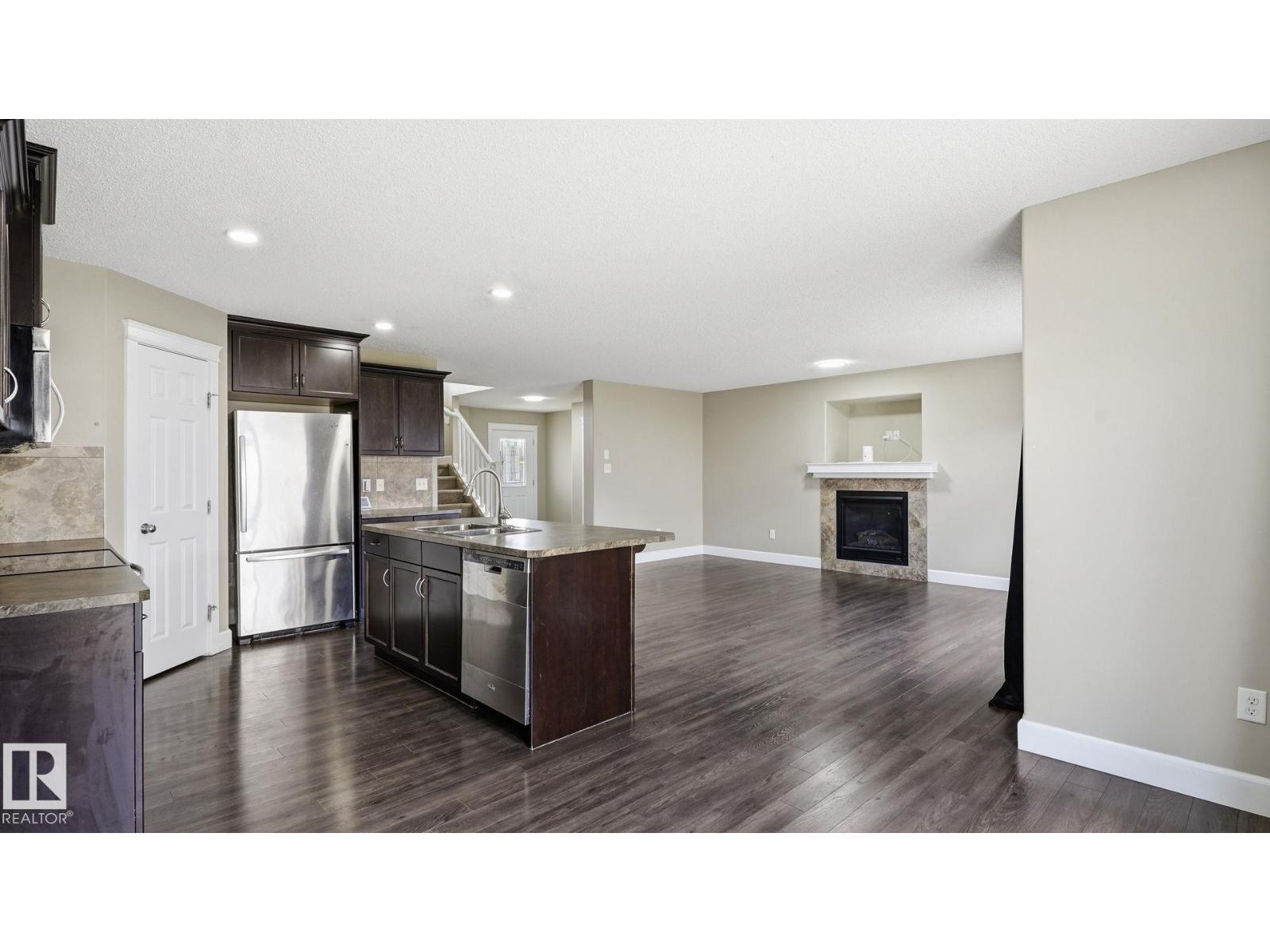 17211 78 ST NW - 17