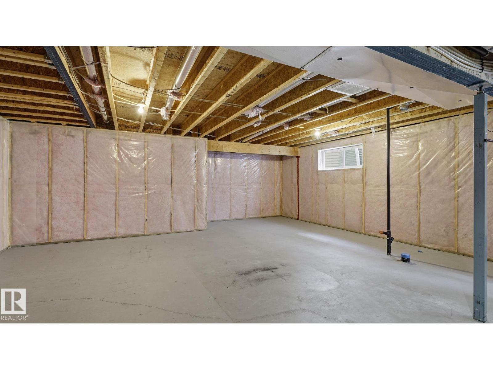 17211 78 ST NW - 29