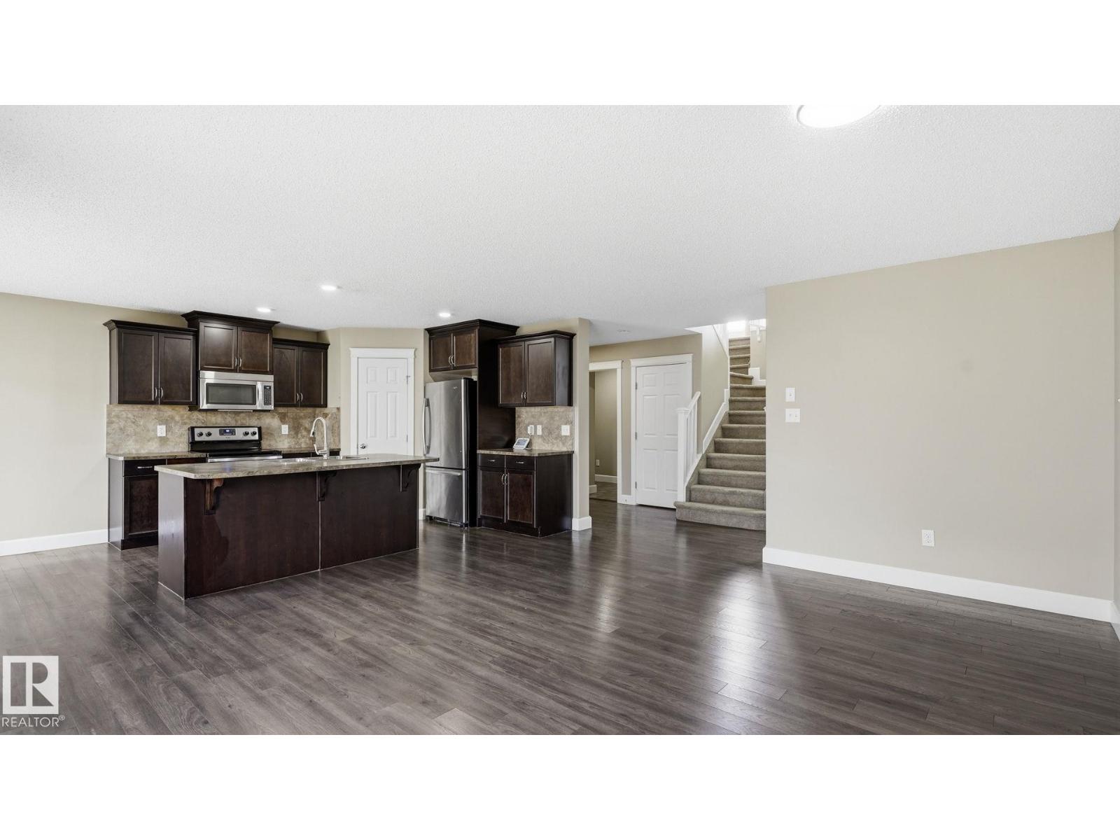 17211 78 ST NW - 6
