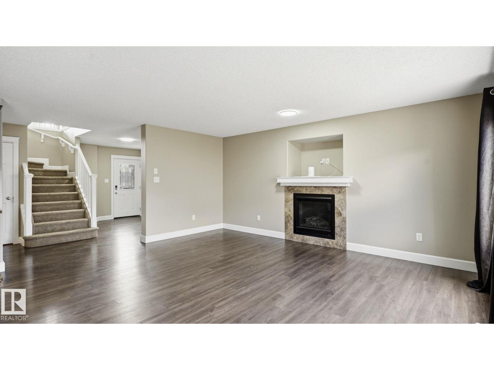 17211 78 ST NW - 9