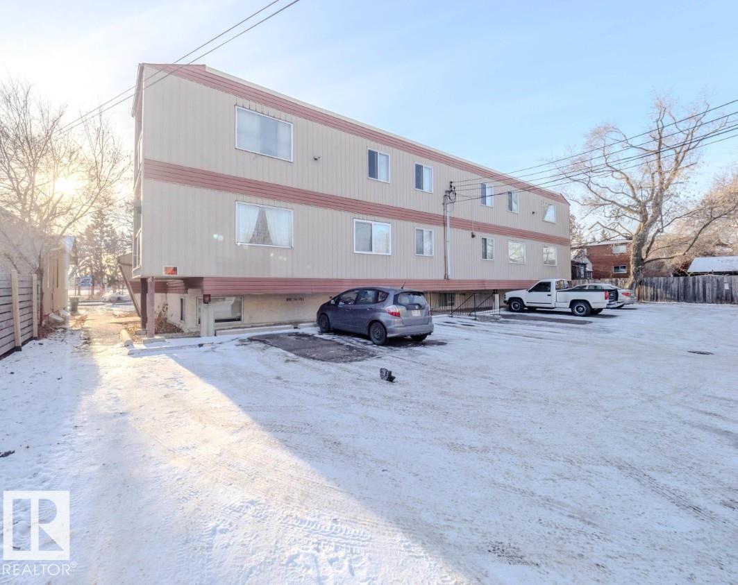 #303 10432 76 AV NW - 28
