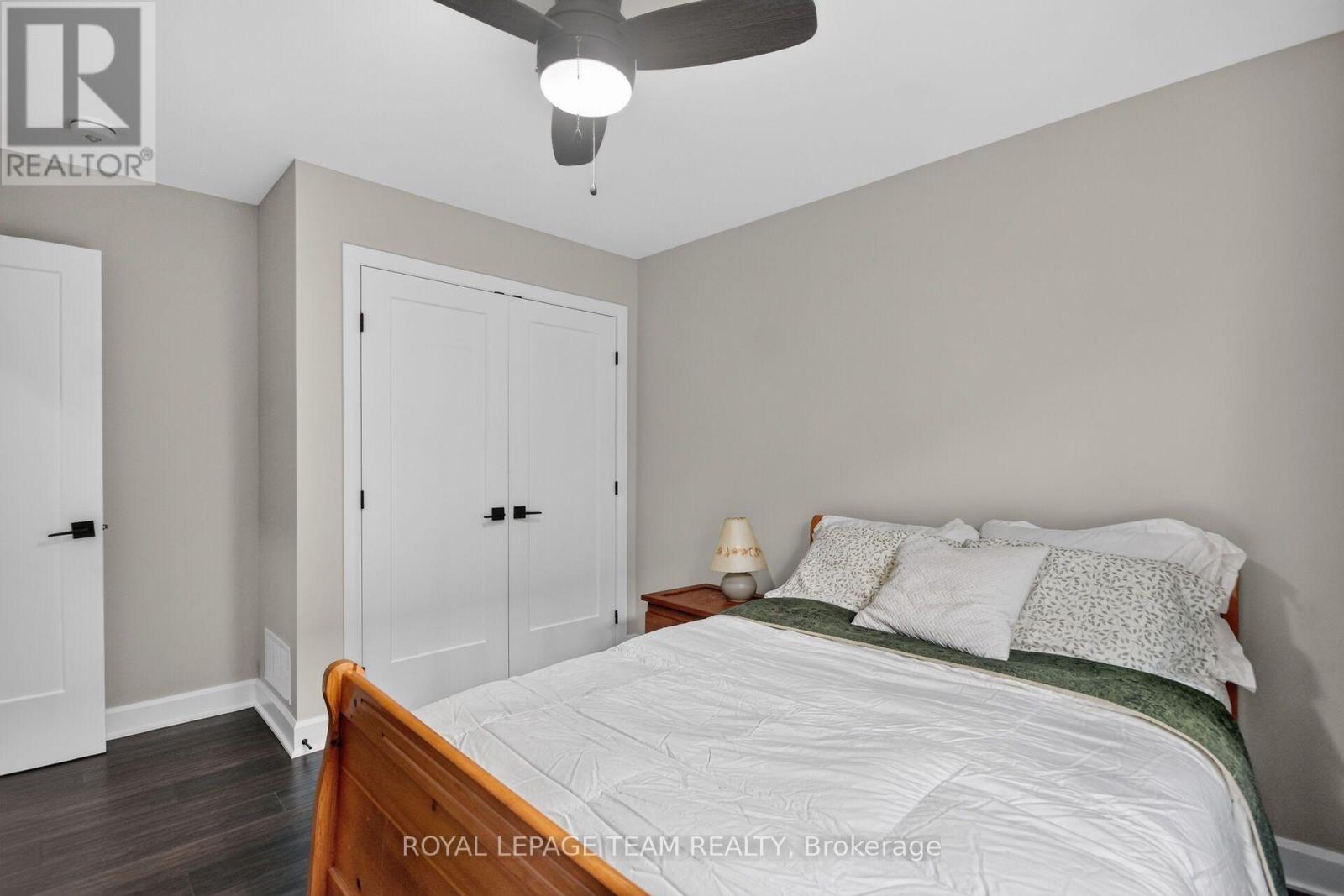 109 JAMES STREET - 33