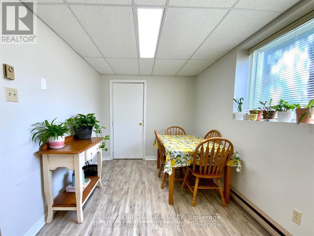 77 Brae Street — photo 24